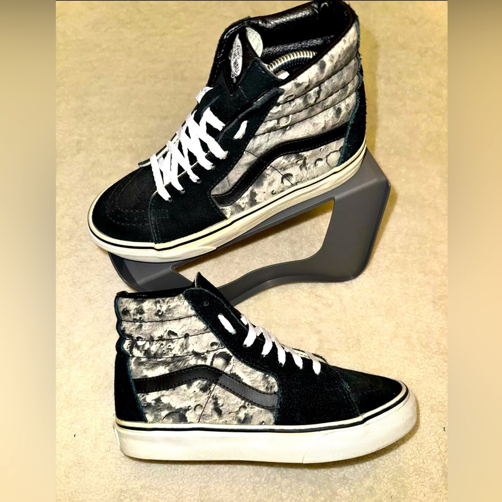 vans off the wall high top shoes 4.5Y/ 6W